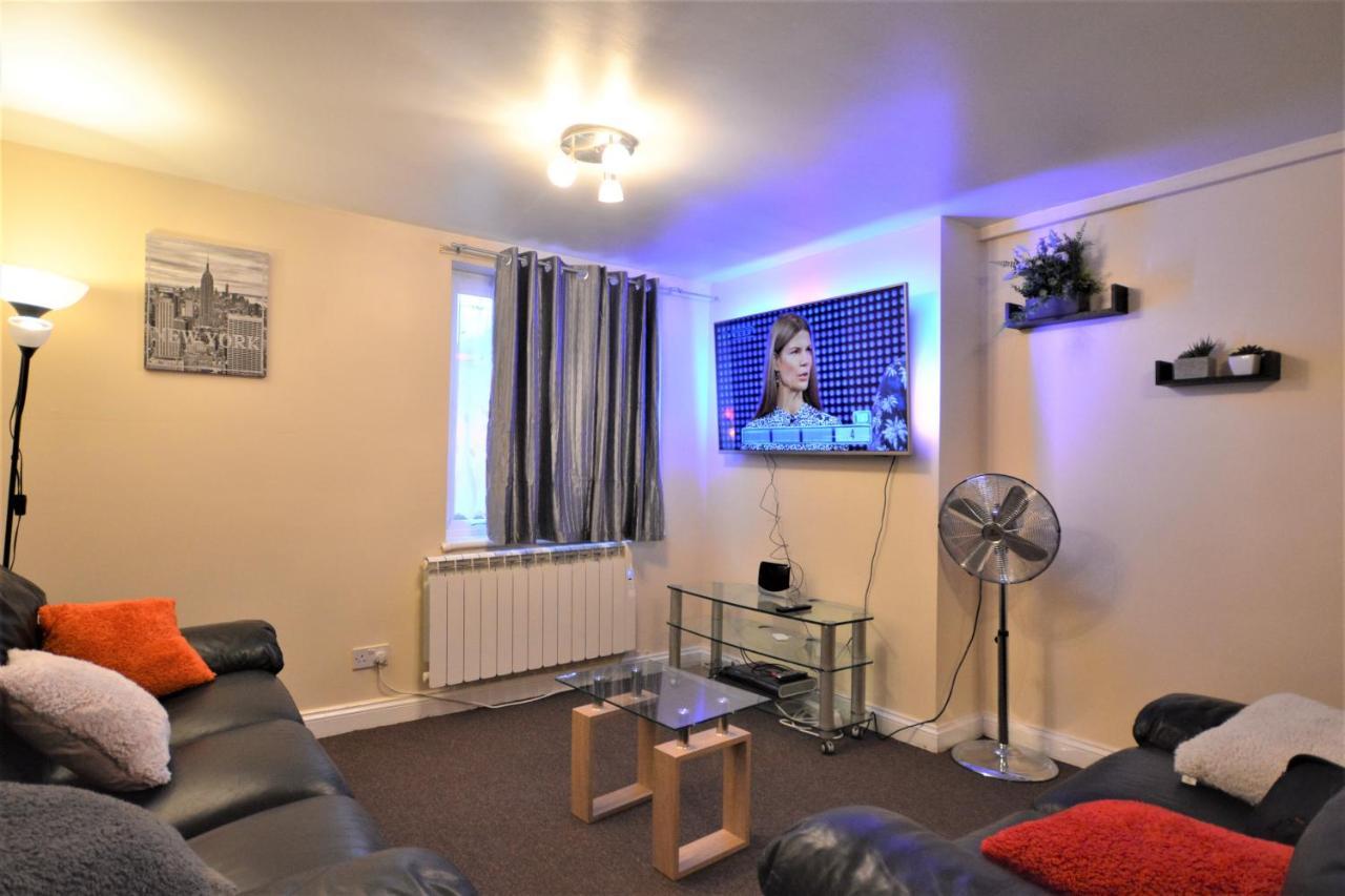 London Zone 2 Lovely 4 Bedroom Apartment - 3 Trowbridge Road Εξωτερικό φωτογραφία